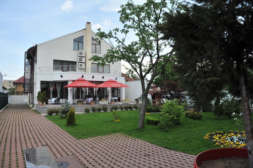 Hotel Casa Jasmine Brașov Exterior foto